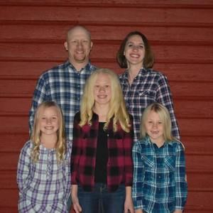 Meet your Posher, Ana